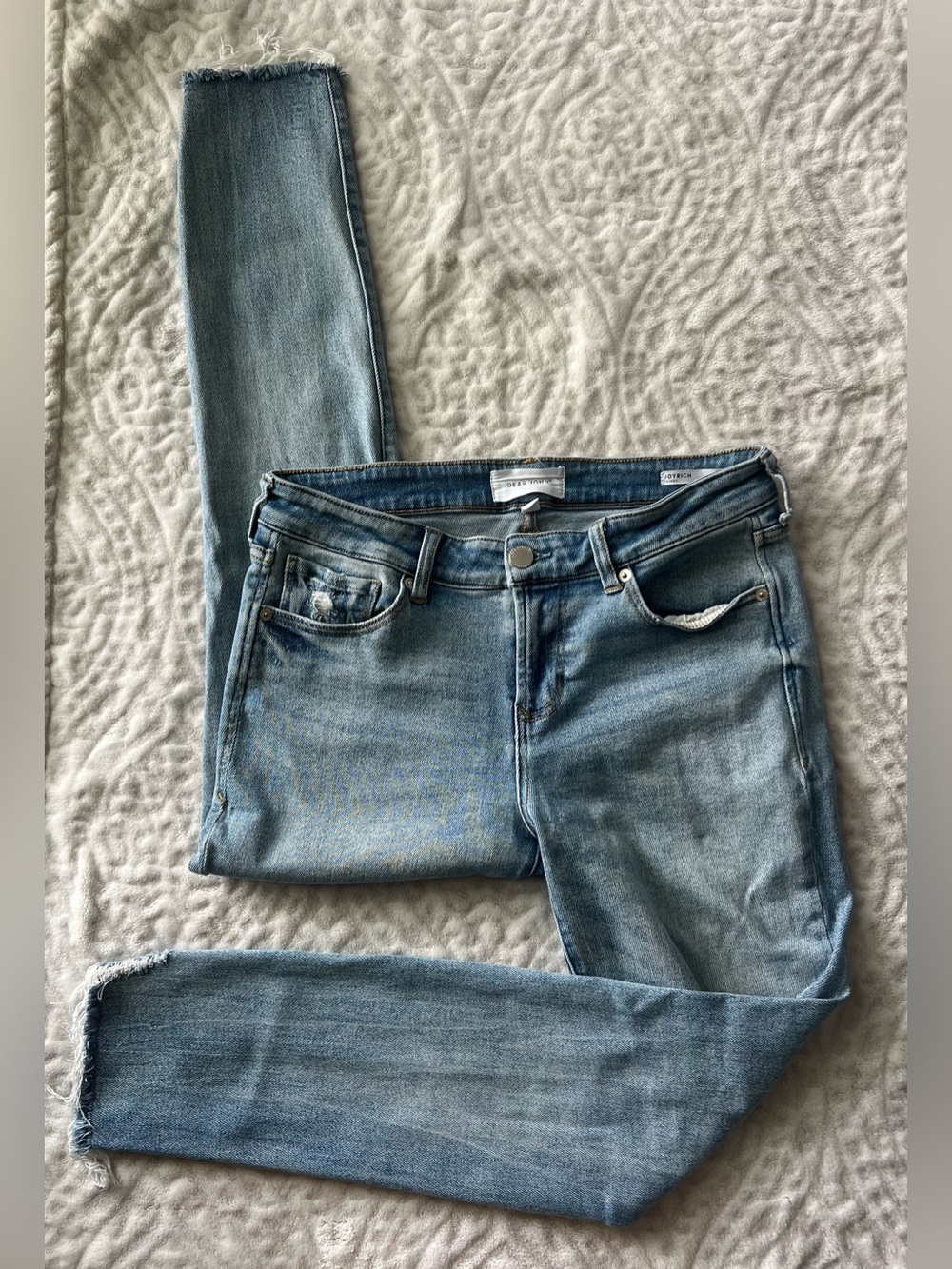 Dear John Women’s Joyrich Skinny Jeans Distressed Light Wash Denim | Size 28